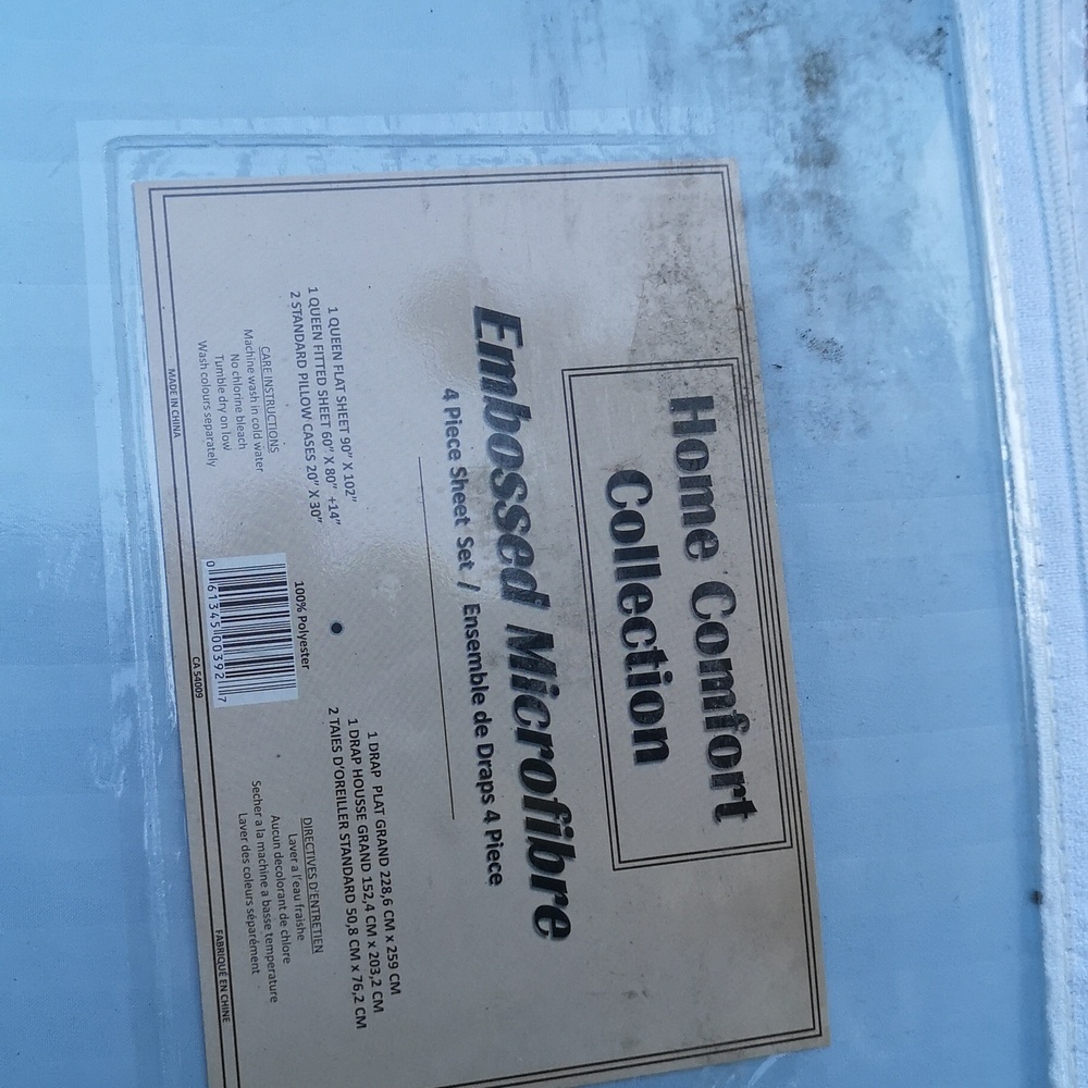Queen size sheets set